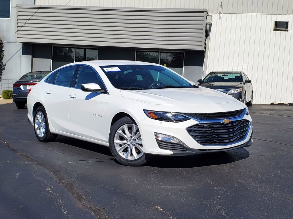 Used 2024 Chevrolet Malibu LT image 1