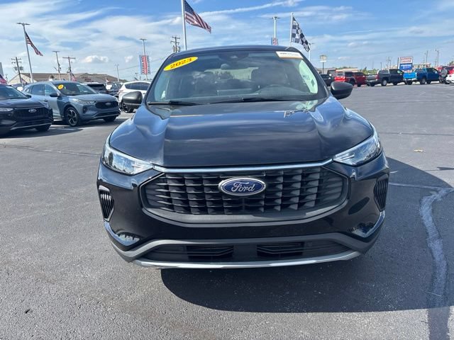 Certified 2023 Ford Escape Active w/ Tech Pack #1 FWD image 5