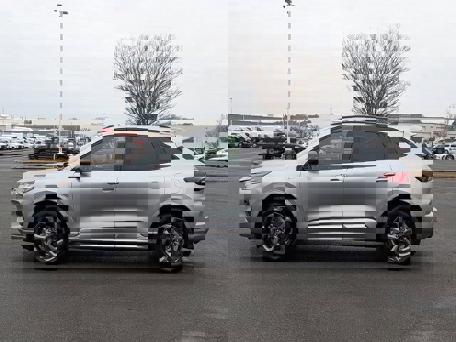 Certified 2024 Ford Escape ST-Line w/ Tech Pack #1 image 2