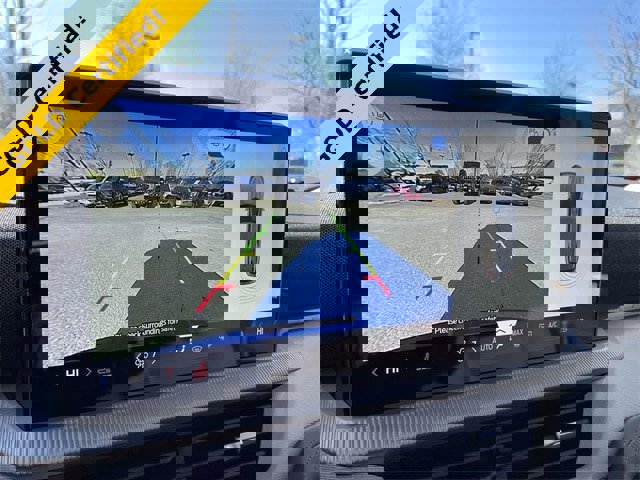 Certified 2025 Ford Explorer Active image 27