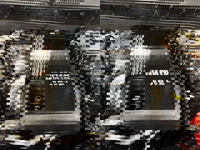 Used 2021 Chevrolet Silverado 1500 LT w/ Convenience Package II image 11