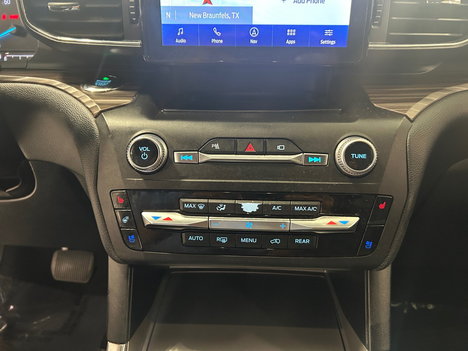Certified 2020 Ford Explorer Limited RWD image 18