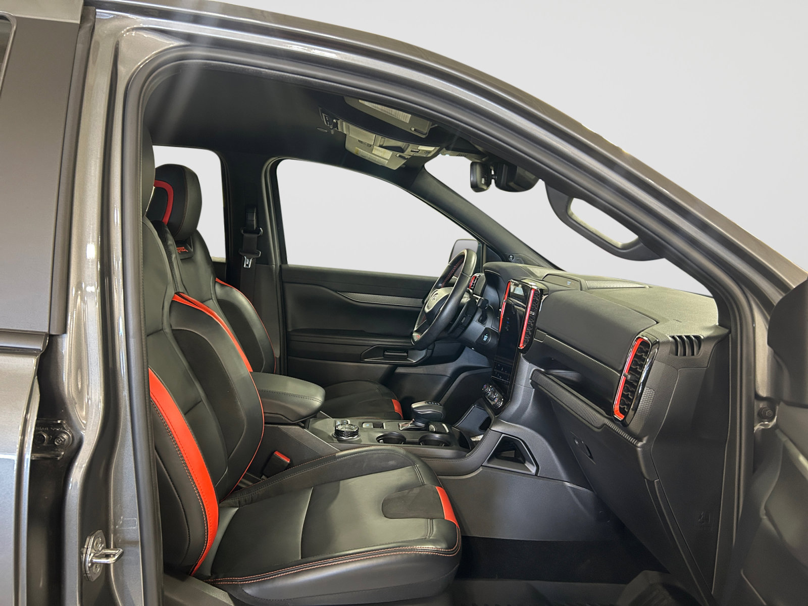 Certified 2025 Ford Ranger Raptor AWD/4WD image 19