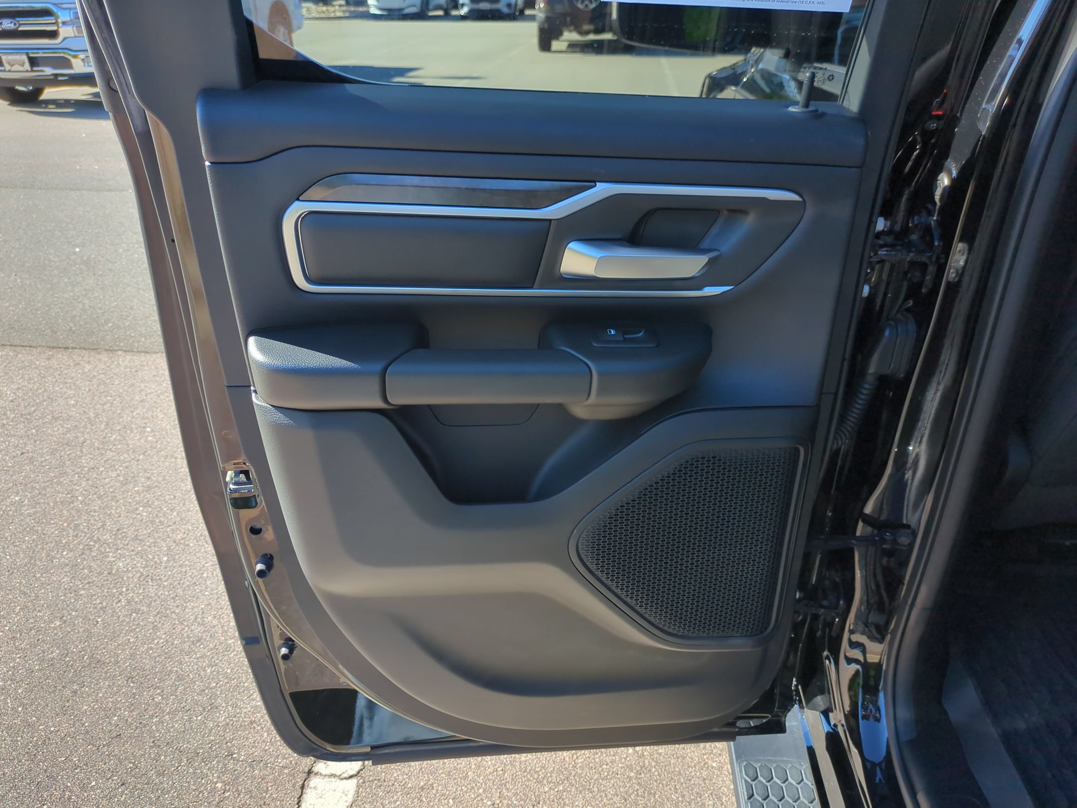 Used 2021 RAM 1500 Big Horn AWD/4WD image 29
