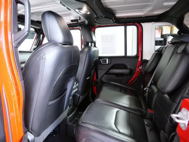 Used 2021 Jeep Wrangler Unlimited Sahara w/ Cold Weather Group AWD/4WD image 14