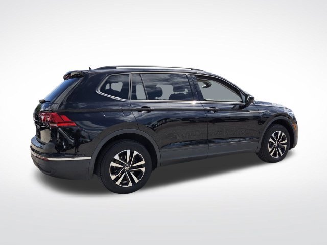 Used 2024 Volkswagen Tiguan S FWD image 9