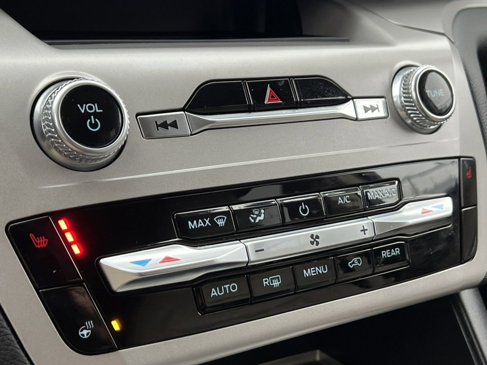 Certified 2023 Ford Explorer XLT w/ Equipment Group 202A image 26