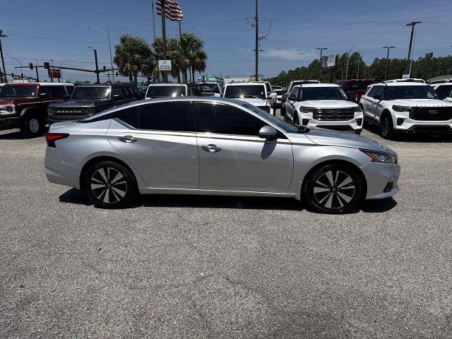 Used 2019 Nissan Altima 2.5 SV FWD image 15