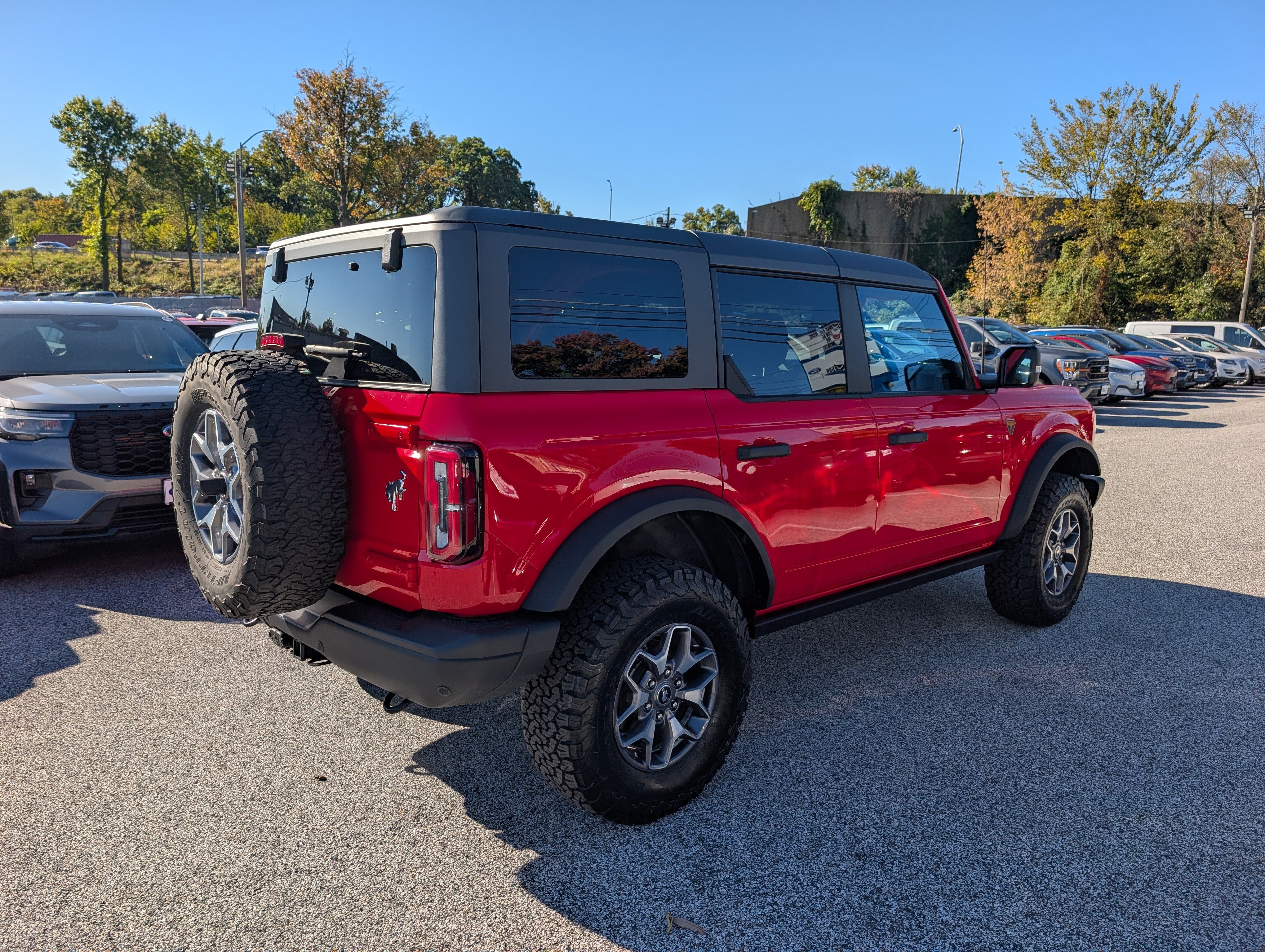 Certified 2023 Ford Bronco Badlands AWD/4WD image 7