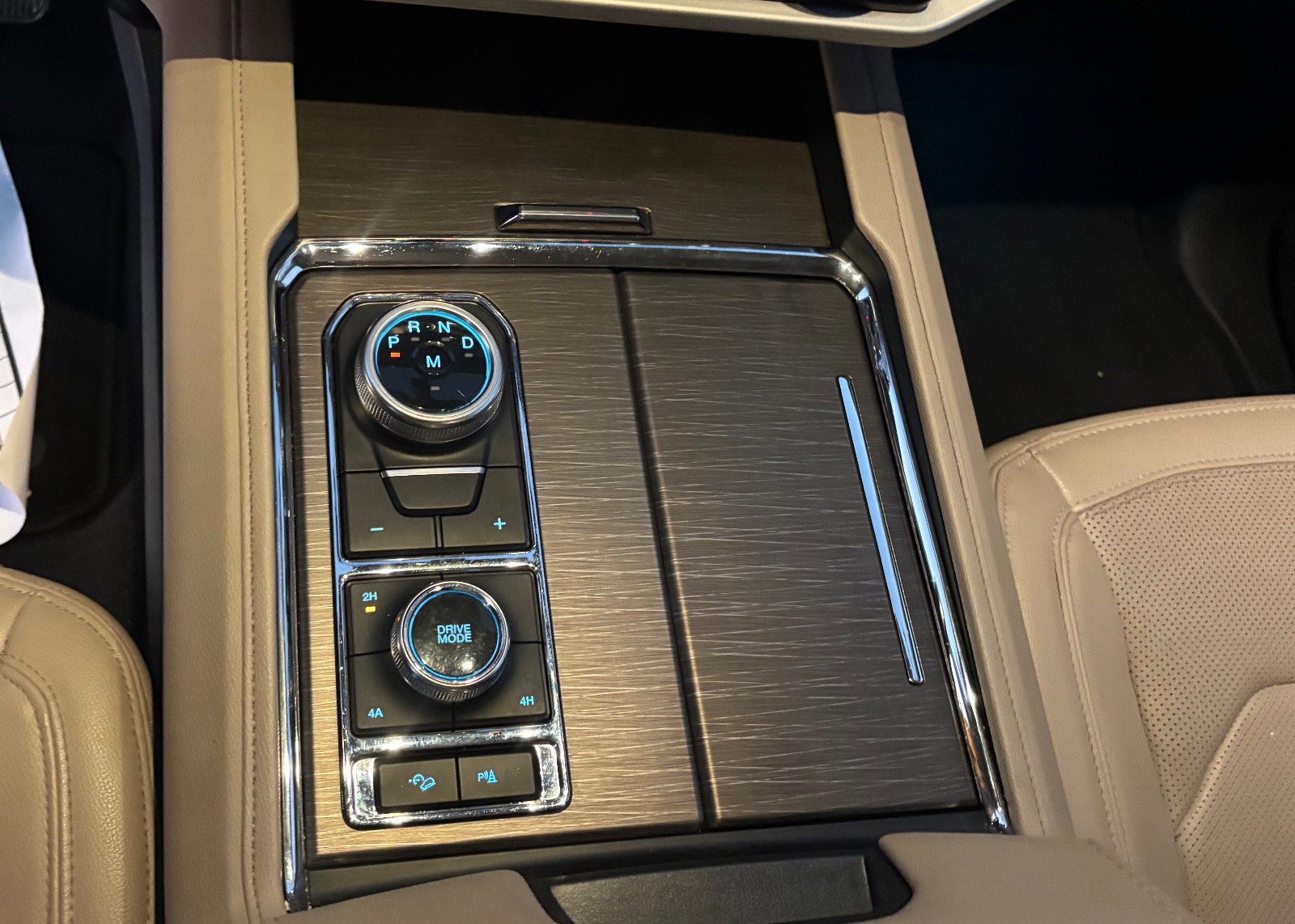 Certified 2024 Ford Expedition Max Limited image 55