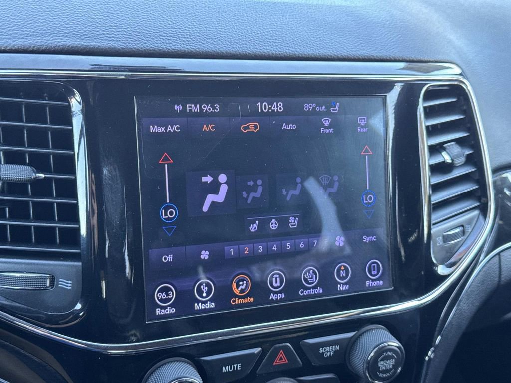 Used 2019 Jeep Grand Cherokee Trailhawk w/ Trailhawk Luxury Group image 14