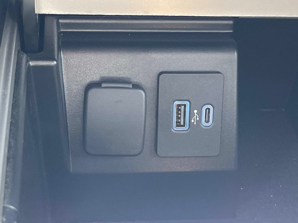 Certified 2021 Ford Explorer ST w/ Equipment Group 401A AWD/4WD image 28