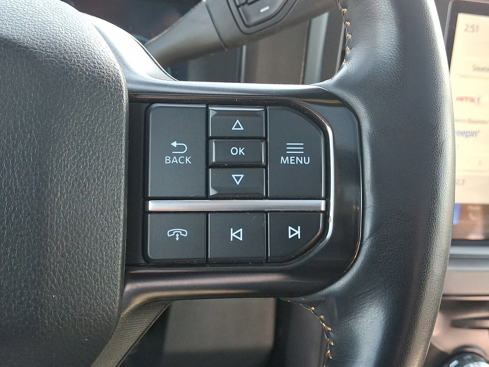 Certified 2024 Ford F450 Platinum w/ FX4 Off-Road Package image 29