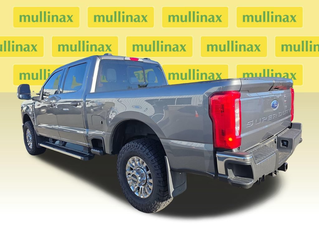 Certified 2024 Ford F250 XLT AWD/4WD image 11