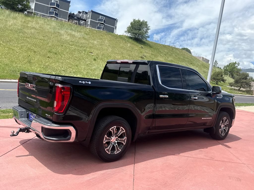 Used 2020 GMC Sierra 1500 SLT w/ SLT Convenience Package AWD/4WD image 8