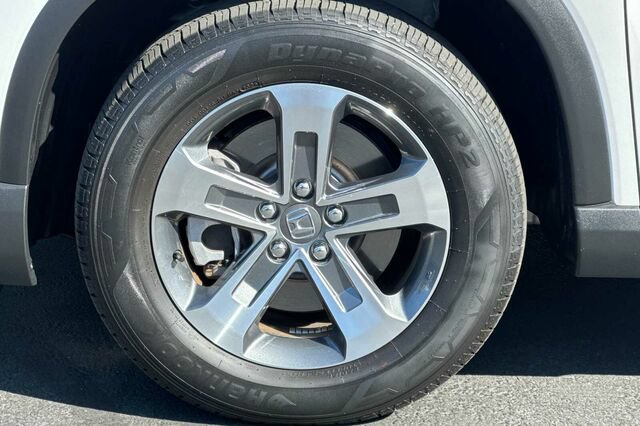 Used 2025 Honda Pilot EX-L image 26