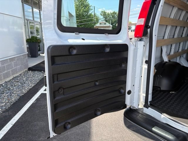Used 2025 Chevrolet Express 2500 w/ Driver Convenience Package RWD image 21