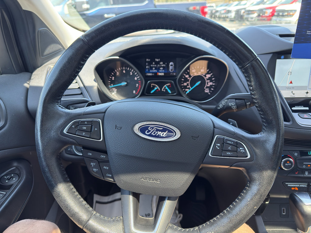 Certified 2017 Ford Escape Titanium w/ Canadian Touring Package AWD/4WD image 14