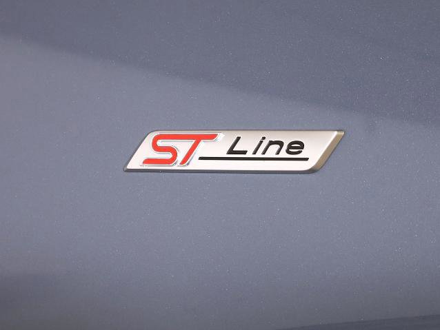 Certified 2025 Ford Explorer ST-Line w/ Premium Package image 25