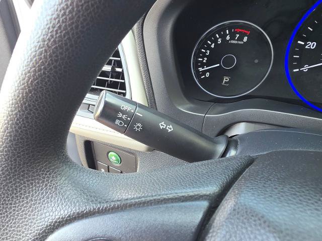 Used 2022 Honda HR-V LX image 8