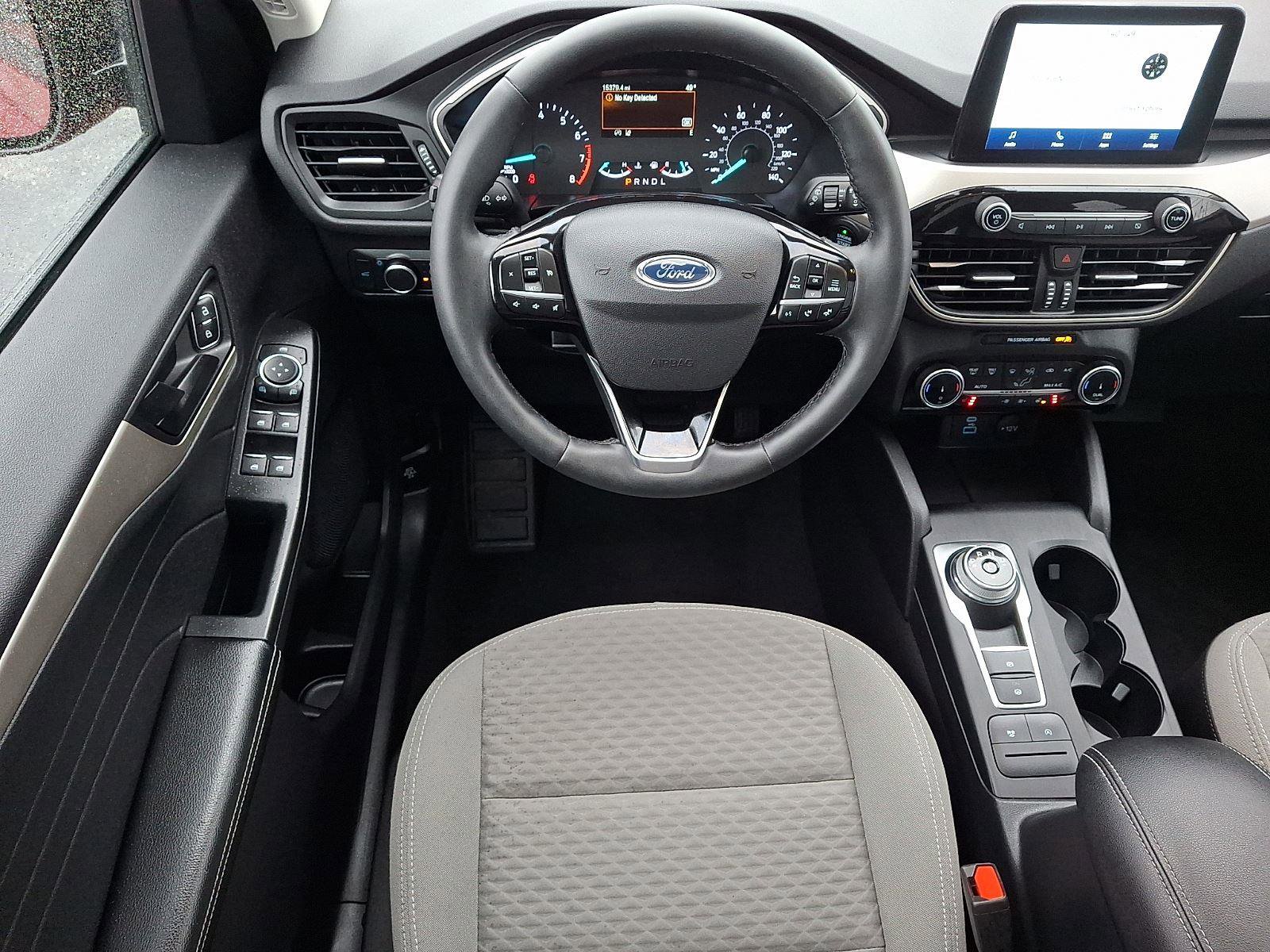 Certified 2022 Ford Escape SE w/ SE Sport Appearance Package image 11