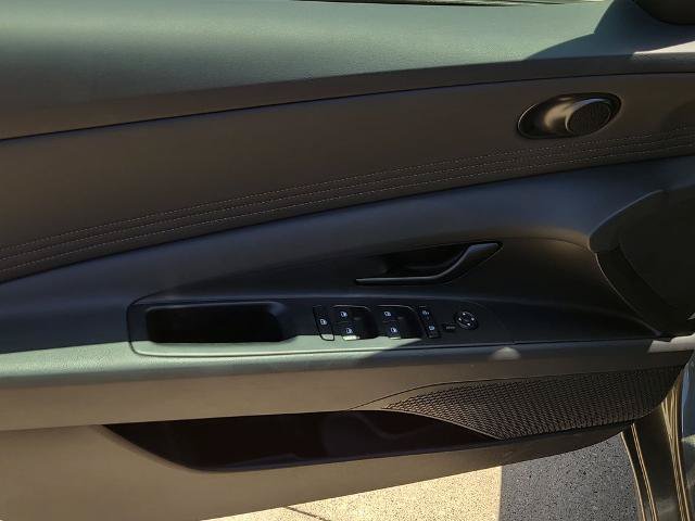 Used 2026 Hyundai Elantra Sport FWD image 18