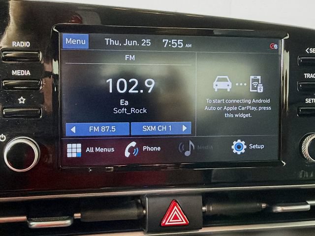 Used 2021 Hyundai Elantra SEL w/ Convenience Package FWD image 18
