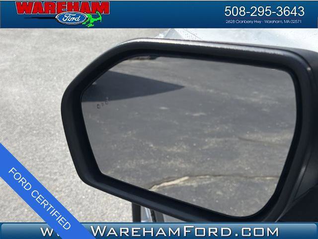 Certified 2022 Ford Explorer XLT w/ Equipment Group 202A AWD/4WD image 19