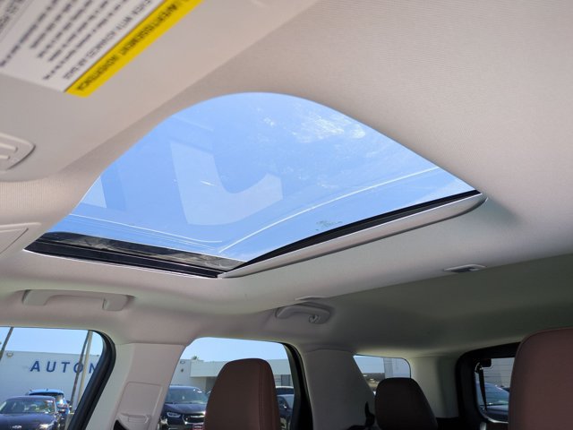 Certified 2025 Ford Bronco Sport Outer Banks w/ Outer Banks Tech Package+ AWD/4WD image 16