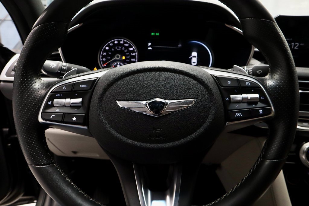 Used 2023 Genesis G70 2.0T image 31