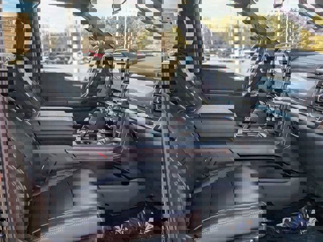 Certified 2024 Ford F150 Lariat image 38