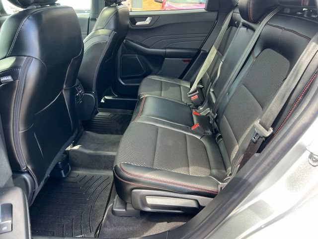 Certified 2024 Ford Escape ST-Line w/ Tech Pack #1 AWD/4WD image 18