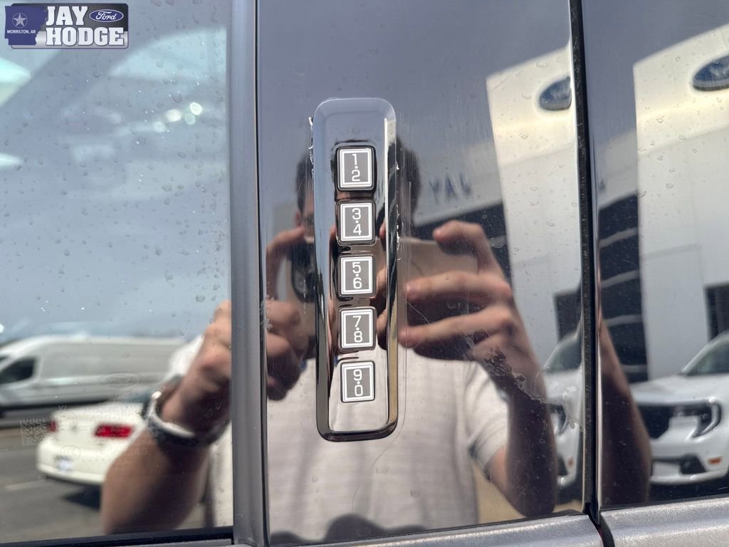 Certified 2022 Ford F150 XLT w/ Equipment Group 302A High image 38