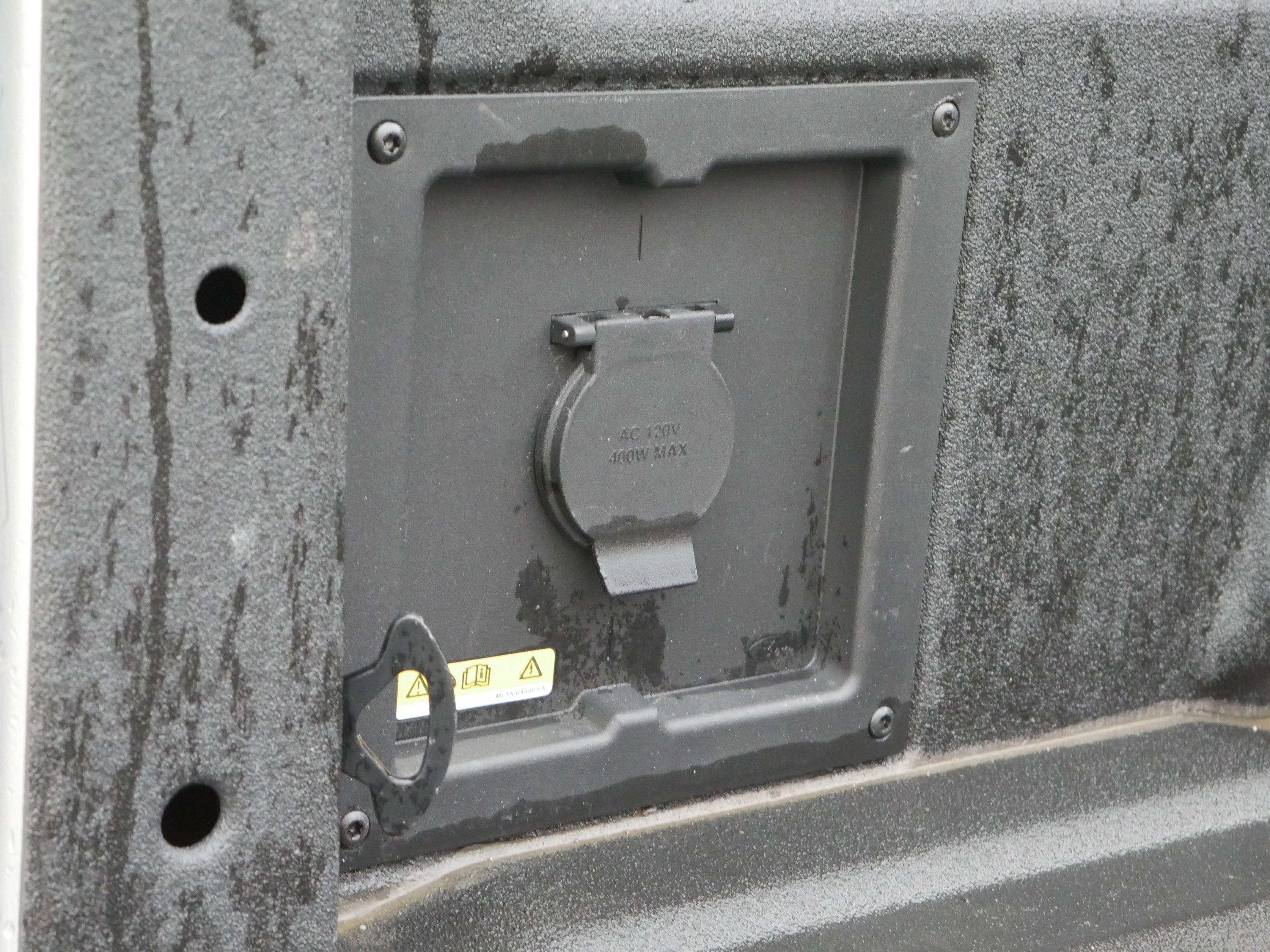 Certified 2023 Ford F150 Lariat w/ Equipment Group 502A High image 27