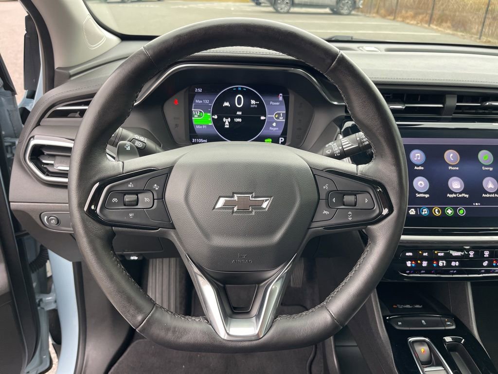 Used 2022 Chevrolet Bolt EUV LT w/ Convenience Package image 15