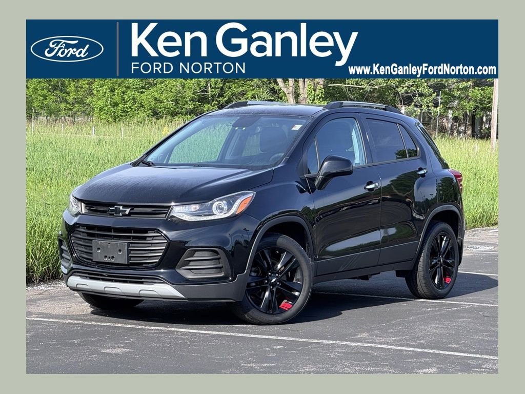 Used 2018 Chevrolet Trax LT w/ Redline Edition AWD/4WD image 1