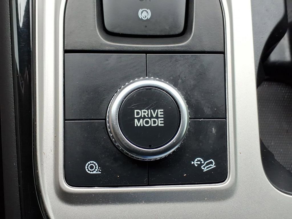 Certified 2023 Ford Explorer ST-Line AWD/4WD image 20