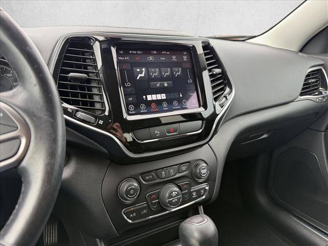 Used 2020 Jeep Cherokee Limited AWD/4WD image 14