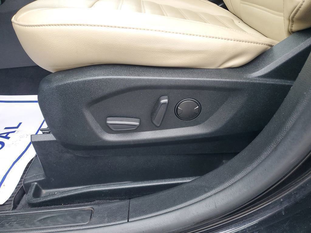 Certified 2022 Ford Edge SEL w/ Convenience Package image 19