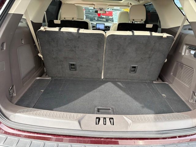 Certified 2023 Ford Explorer Platinum w/ Equipment Group 601A AWD/4WD image 34