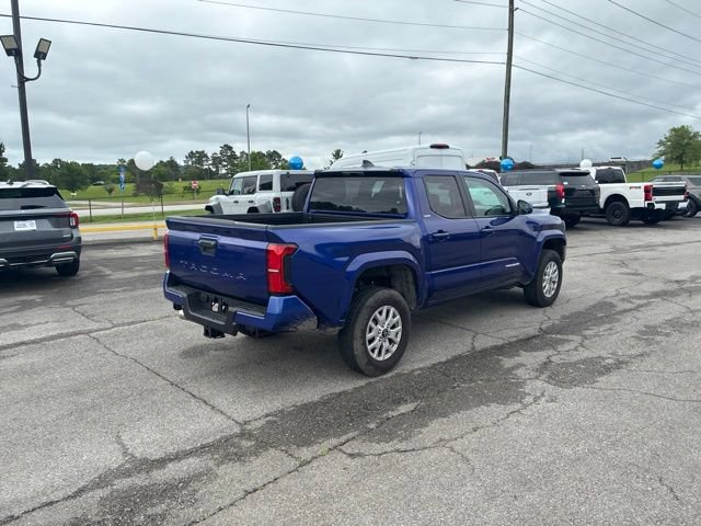 Used 2025 Toyota Tacoma SR5 RWD image 37