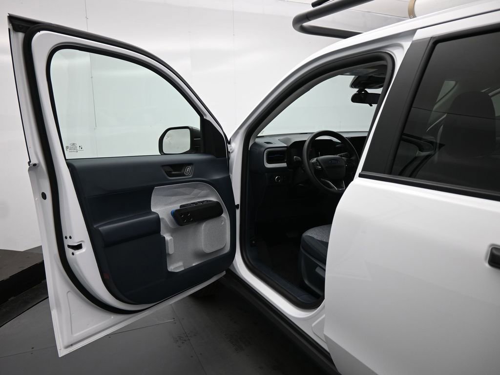 Certified 2025 Ford Maverick XLT w/ Equipment Group 302A image 37