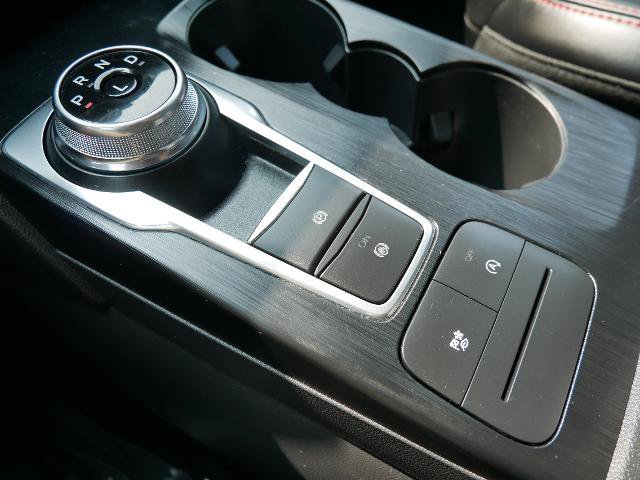 Certified 2025 Ford Escape ST-Line Select AWD/4WD image 23