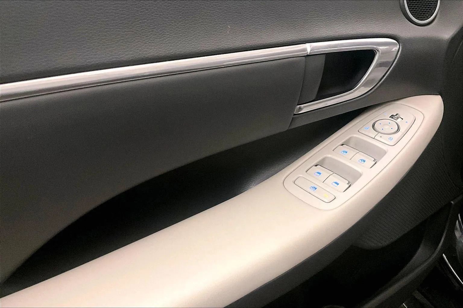 Used 2023 Hyundai Sonata SEL image 22