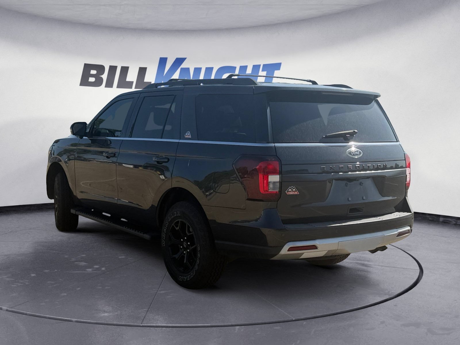 Certified 2022 Ford Expedition Timberline AWD/4WD image 3