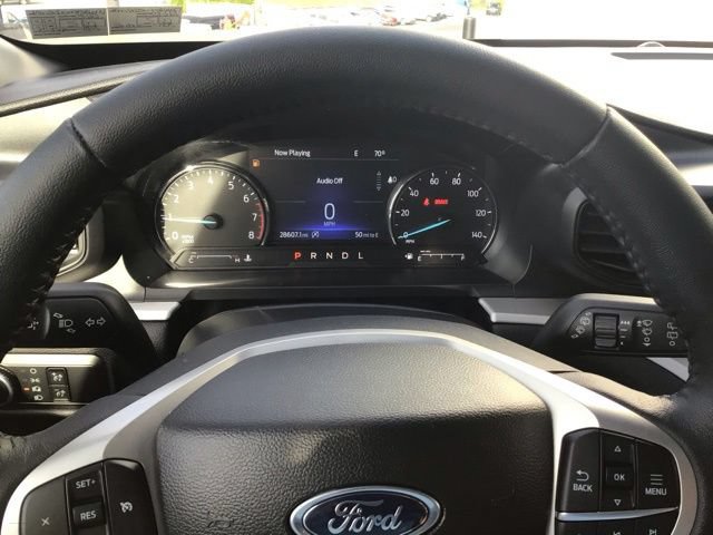 Certified 2023 Ford Explorer XLT AWD/4WD image 12