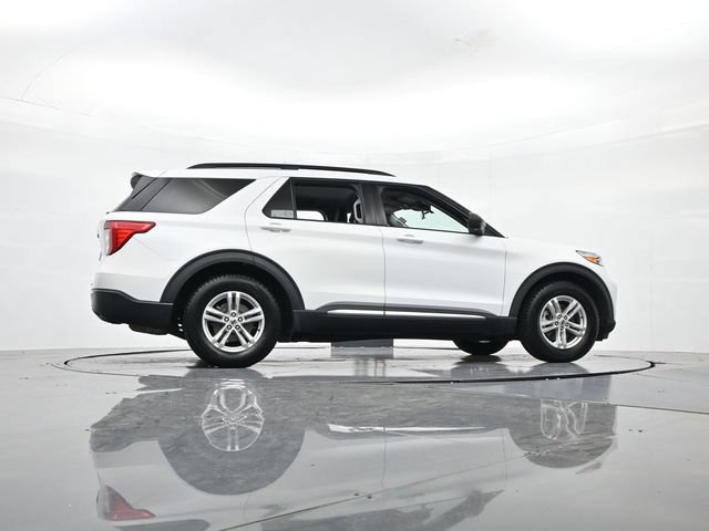 Certified 2021 Ford Explorer XLT RWD image 35