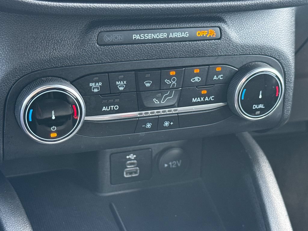 Certified 2025 Ford Escape ST-Line FWD image 22