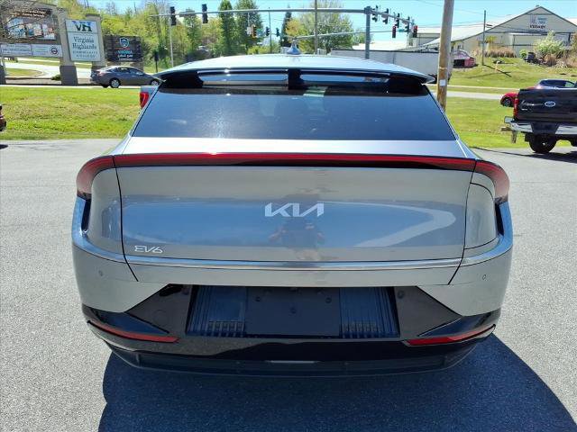 Used 2022 Kia EV6 Wind w/ Wind Technology Package AWD/4WD image 2