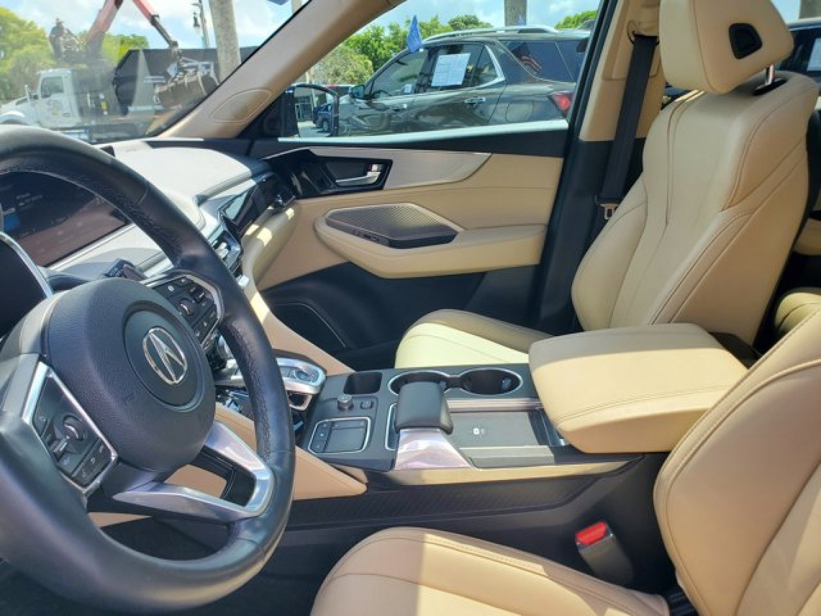 Used 2023 Acura MDX SH-AWD image 12